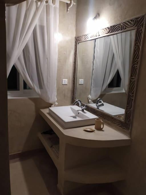 Garoda House Turtle Bay Jacuzzi ☆☆☆☆☆ Kilifi Watamu Kültér fotó